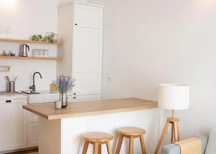 Daire Crystal Self-check-in